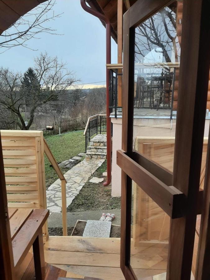 Apartmani Zuti Leptir Vrdnik Dış mekan fotoğraf