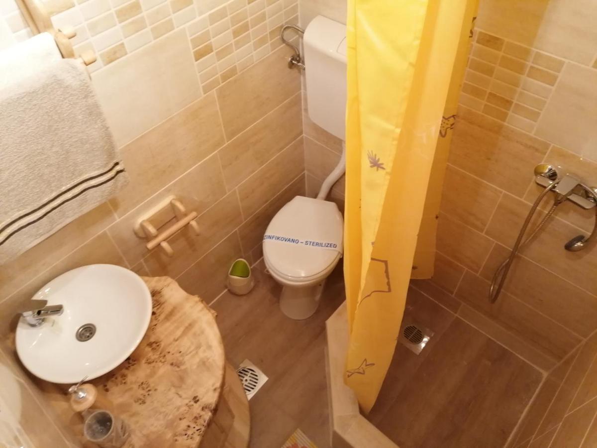 Apartmani Zuti Leptir Vrdnik Dış mekan fotoğraf