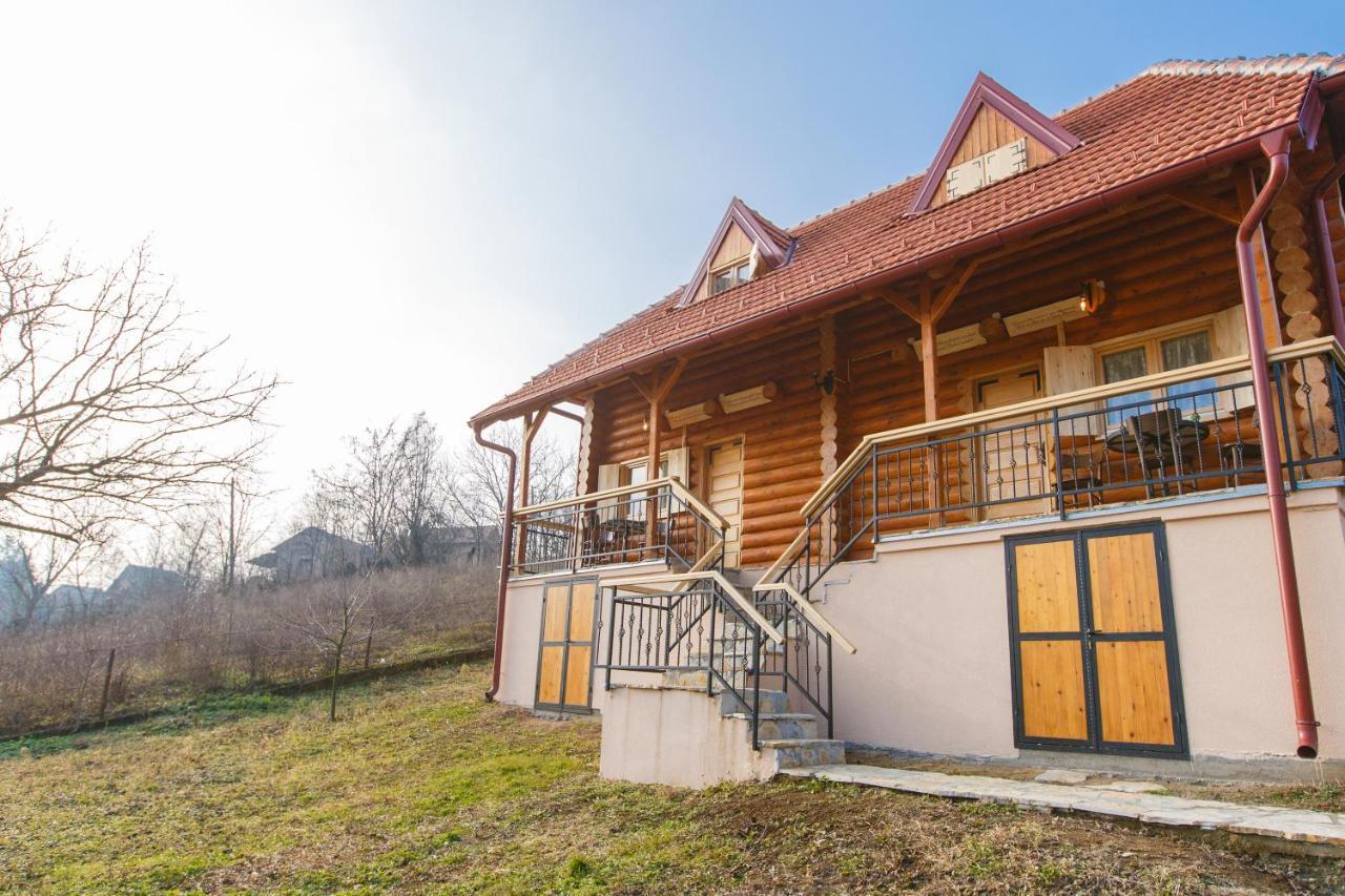 Apartmani Zuti Leptir Vrdnik Dış mekan fotoğraf